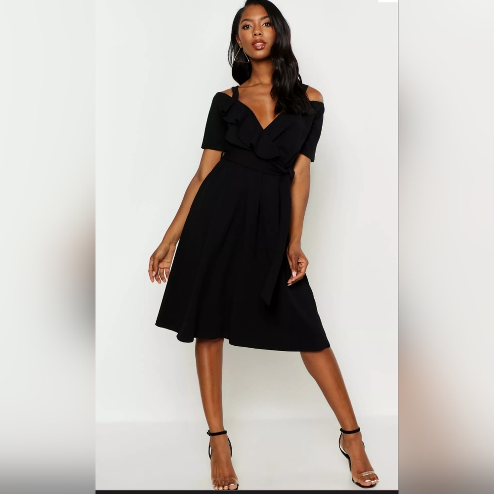 Boohoo Women's Cold Shoulder Ruffle Belted Midi Dress Black Size US 18